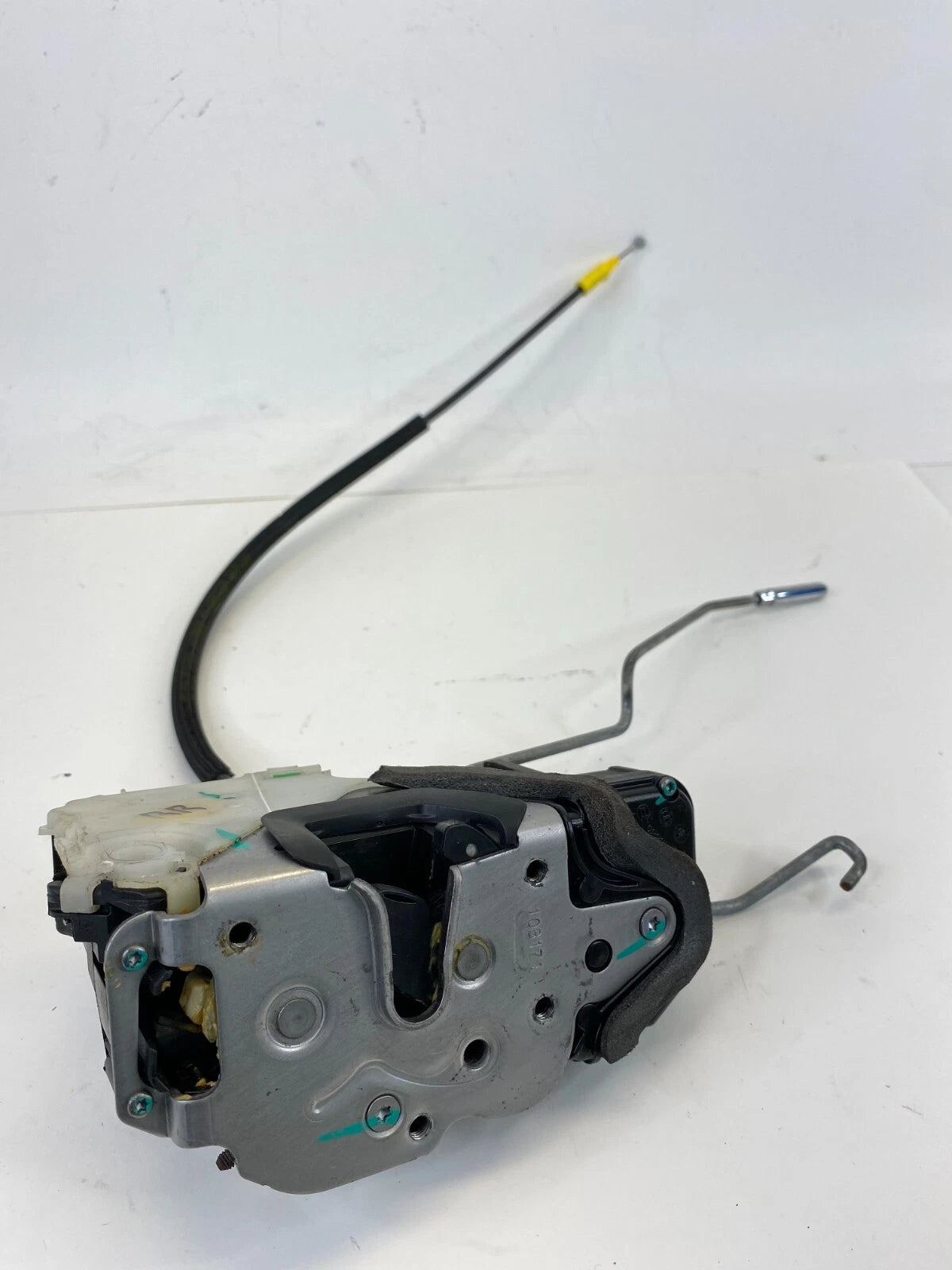 2010-2016 CADILLAC SRX REAR RIGHT DOOR LOCK LATCH ACTUATOR RELEASE 13503784 OEM