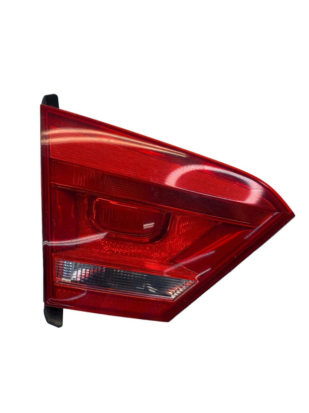 12-15 VW Passat Rear Left Driver Interior Tail Light Taillight Lamp 561-945-093