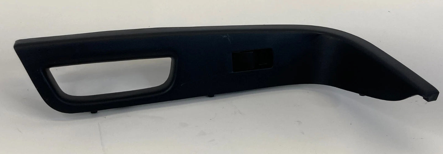 2008-2015 MITSUBISHI LANCER REAR RIGHT DOOR WINDOW SWITCH W/BEZEL MR587944 OEM