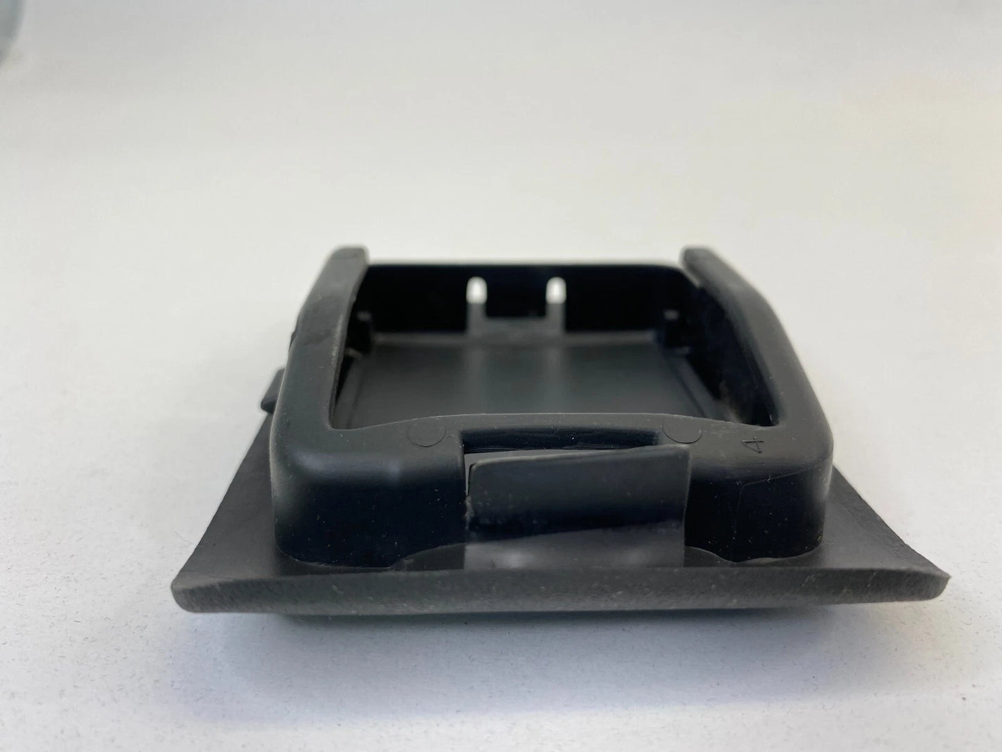 2006-2016 FORD FUSION REAR SEAT CHILD LATCH ANCHOR CAP COVER 6E5354613E54 OEM