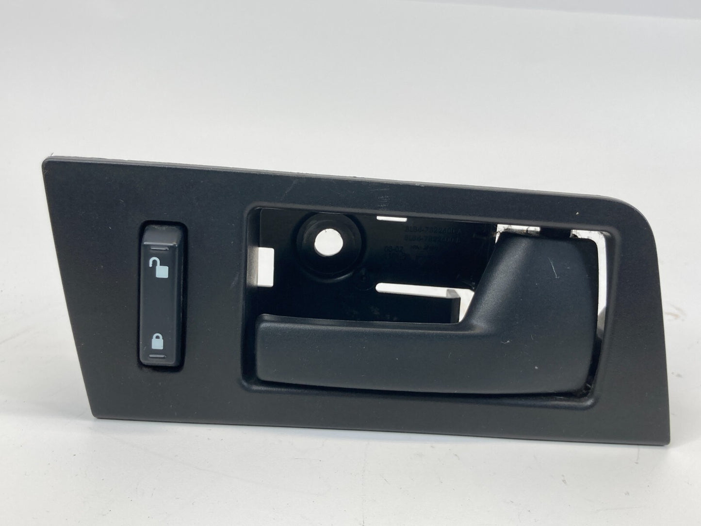 2008-2012 Ford Escape Front Right Side Interior Door Handle 8L84-7822600-A OEM