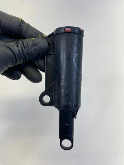 2006-2011 CHEVROLET HHR GLOVE BOX DOWN STOP DAMPER SHOCK CYLINDER OEM FACTORY