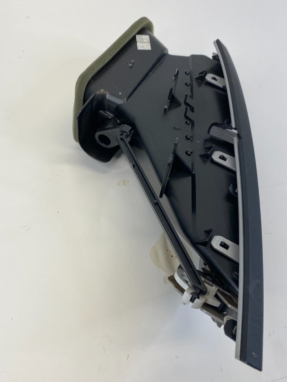 2010-2017 GMC Terrain Center Dash Right Passenger Side A/C Heat Air Vent Grill