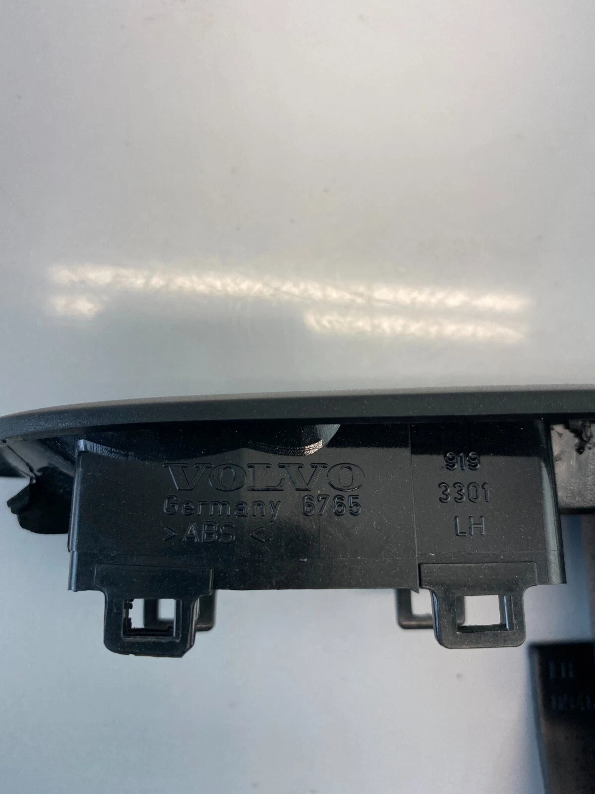 2004-2008 VOLVO S60 05-07 XC70 V70 REAR LEFT WINDOW SWITCH BEZEL TRIM PANEL OEM