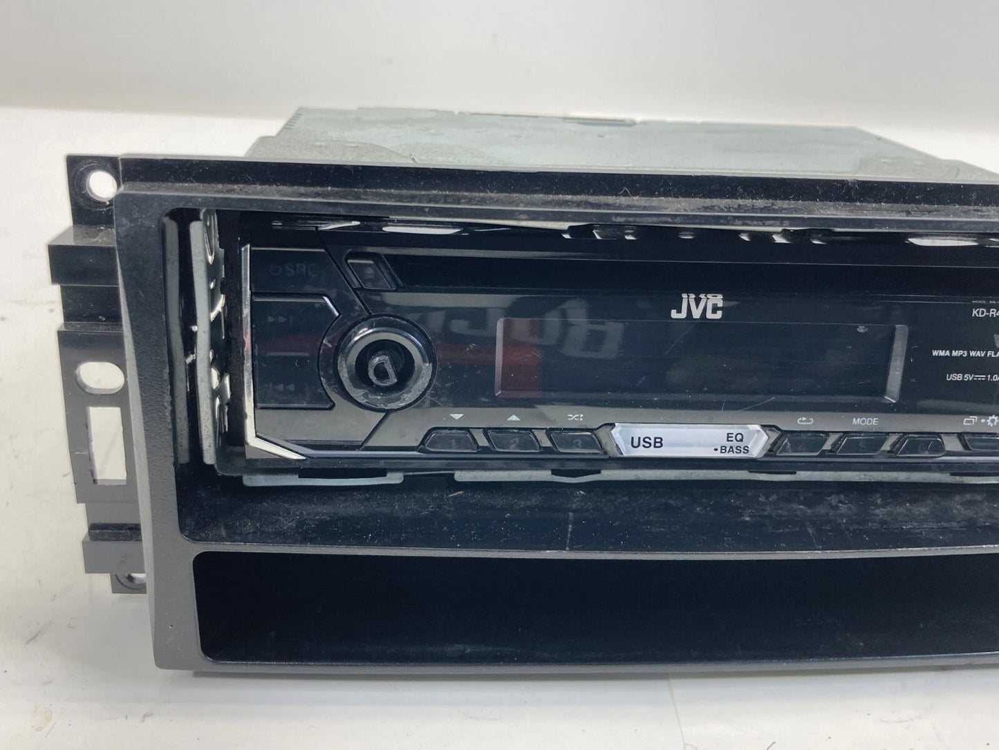 2011 11 Jeep Liberty Radio AM/FM CD Player USB MP3 Sound System *After Market*