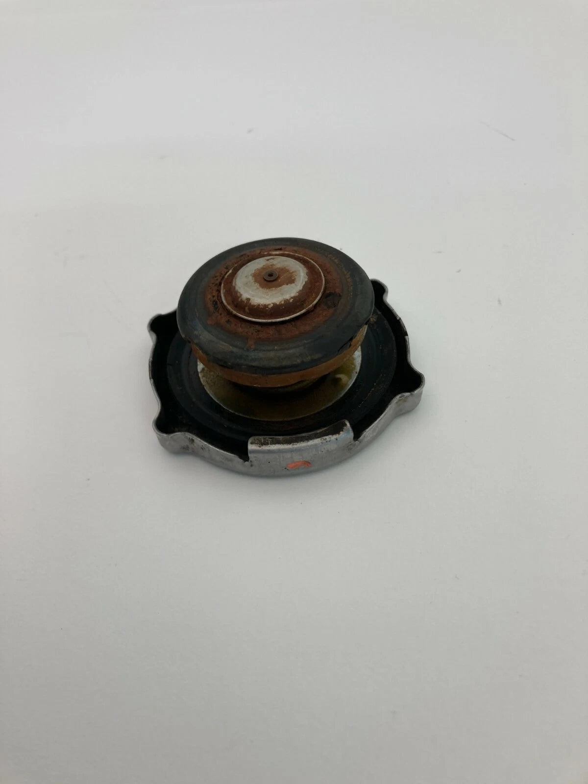 2000-2004 DODGE DAKOTA RADIATOR PRESSURE FILLER CAP LID COVER 52028860AB OEM