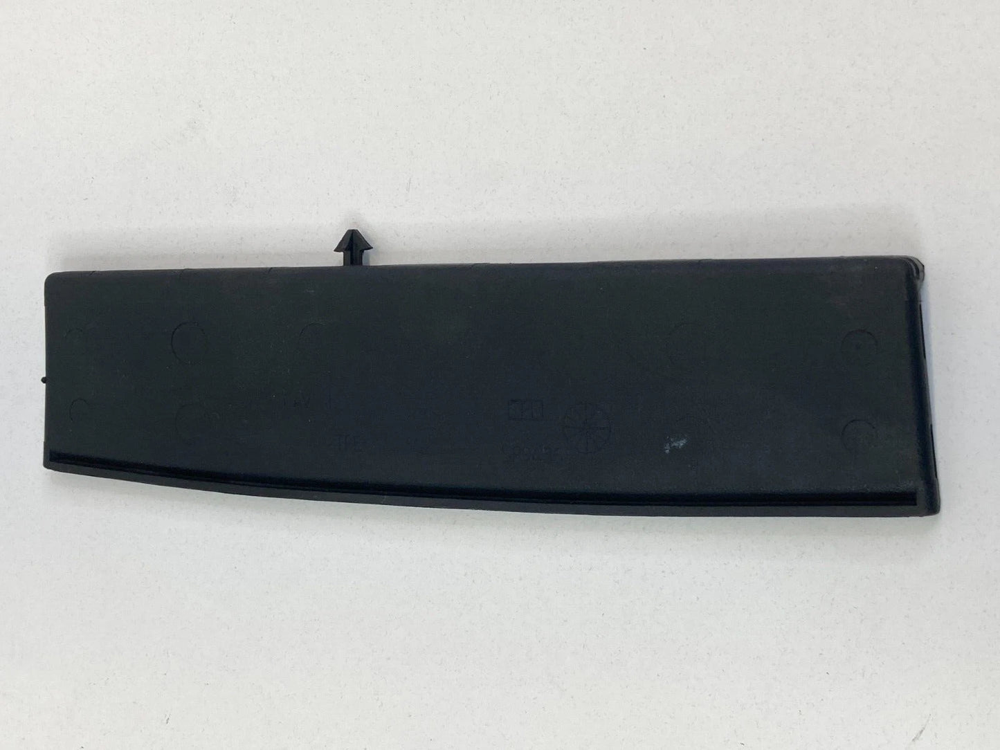 2002-2004 JEEP LIBERTY CENTER DASH STORAGE INSERT COVER MAT SP9436 OEM