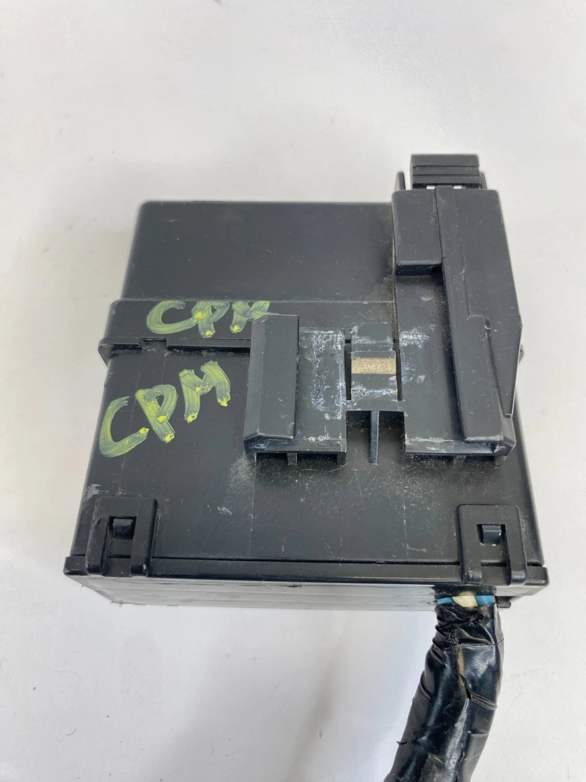2008-2013 INFINITI G37 3.7L ENGINE VVEL PWM RELAY CONTROL MODULE BOX UNIT OEM