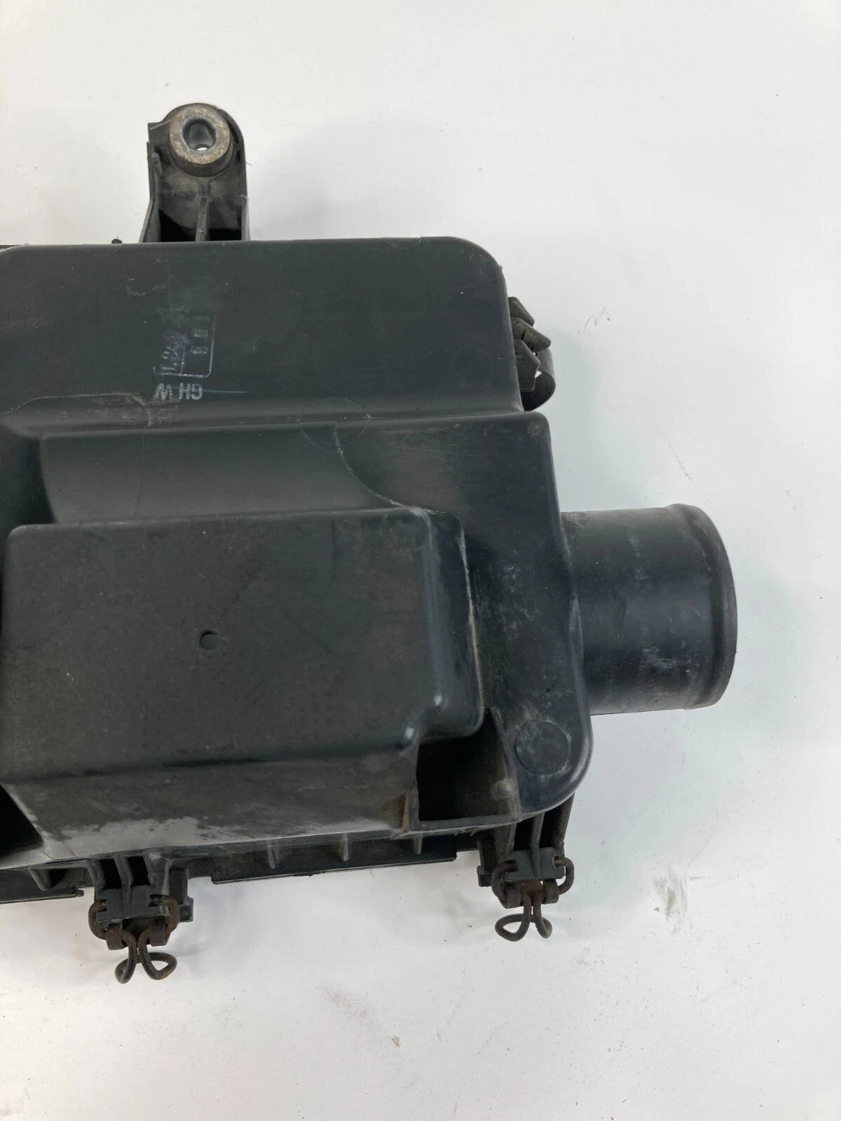 2004-2009 TOYOTA PRIUS AIR INTAKE FILTER CLEANER ASSEMBLY OEM FACTORY 1974002030