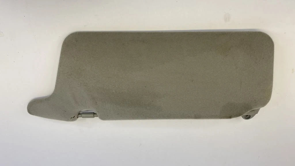 2001-2005 HONDA CIVIC SEDAN PASSENGER RIGHT SUN VISOR SUNVISOR GRAY OEM