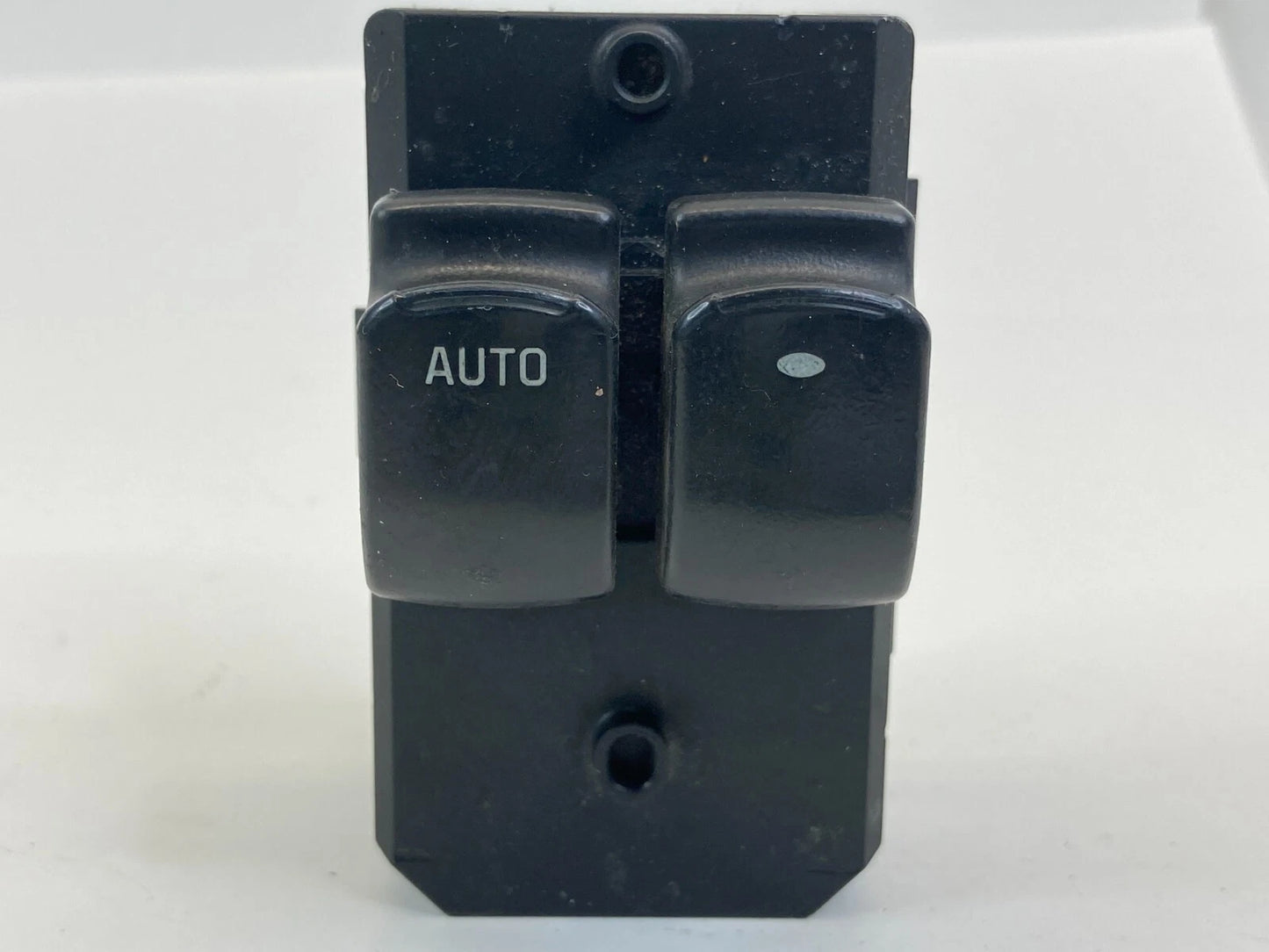 2005-2007 BUICK TERRAZA FRONT LEFT DRIVER SIDE DOOR WINDOW SWITCH 15198643 OEM