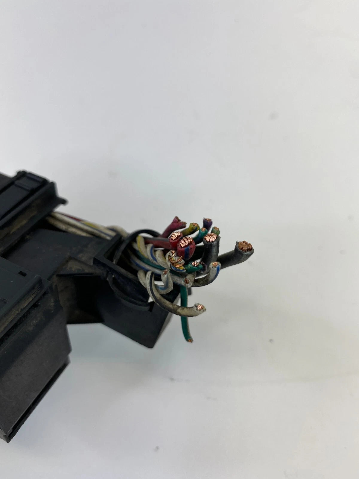 2010-2017 JEEP PATRIOT 2.0L ABS PUMP ANTI LOCK BRAKE PLUG CONNECTOR RELAY OEM