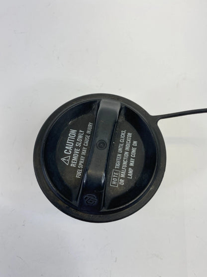 2000 2001 2002 2003 2004 2005 TOYOTA CELICA FUEL FILLER GAS TANK LID COVER CAP