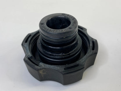 2003-2006 CHEVROLET AVALANCHE SUV 4DR 5.3L 16V RADIATOR RESERVOIR CAP 15075118