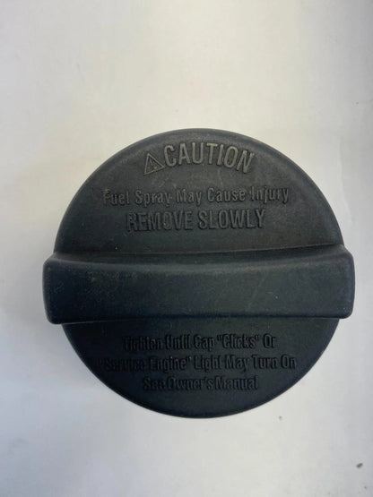 2003 04 05 06 07 2008 PONTIAC VIBE FUEL TANK FILLER GAS CAP OEM