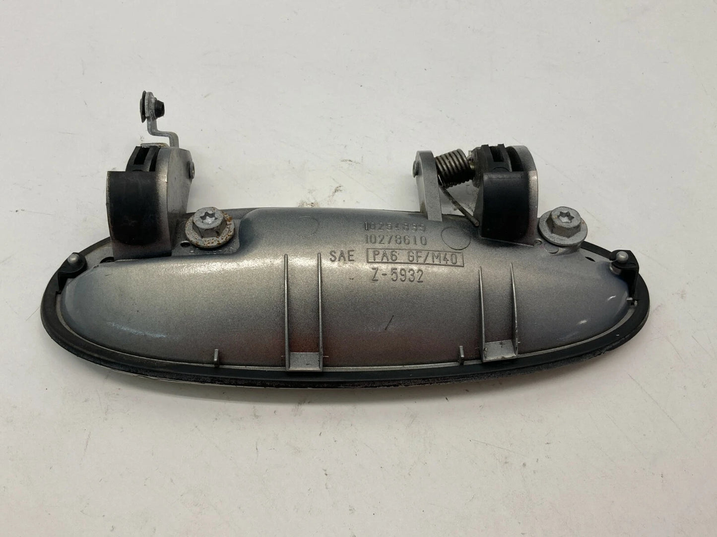 1997-2003 CHEVROLET MALIBU REAR LEFT SIDE EXTERIOR DOOR HANDLE ASSY 10254839 OEM