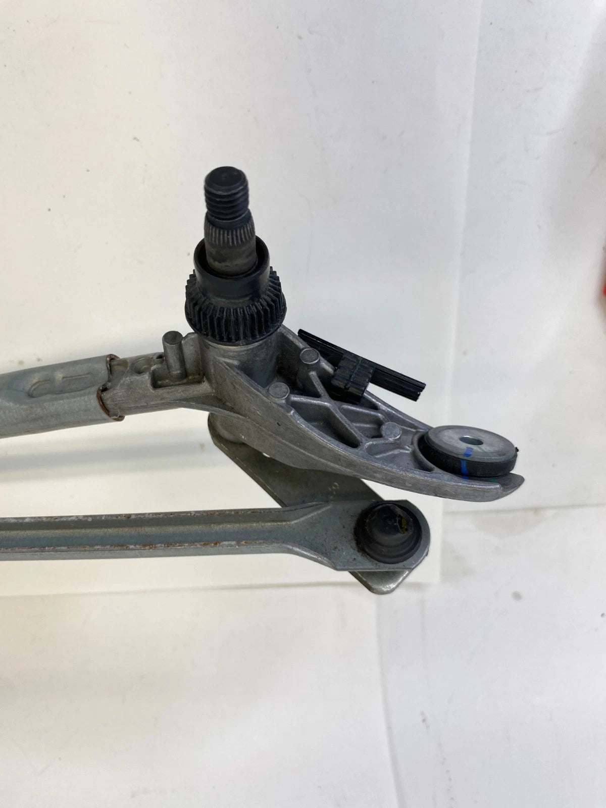 07 08 BMW 328XI 07-13 328I FRONT WINDSHIELD WIPER LINKAGE MOTOR 6978263-01 OEM