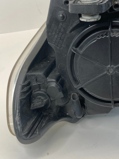 2009-2012 Volkswagen CC Front Right Passenger Headlight Headlamp Aftermarket