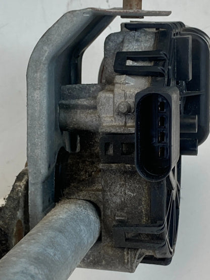 2011-2014 CHRYSLER 200 FRONT WINDSHIELD WIPER MOTOR W/ LINKAGE 68044087AA OEM