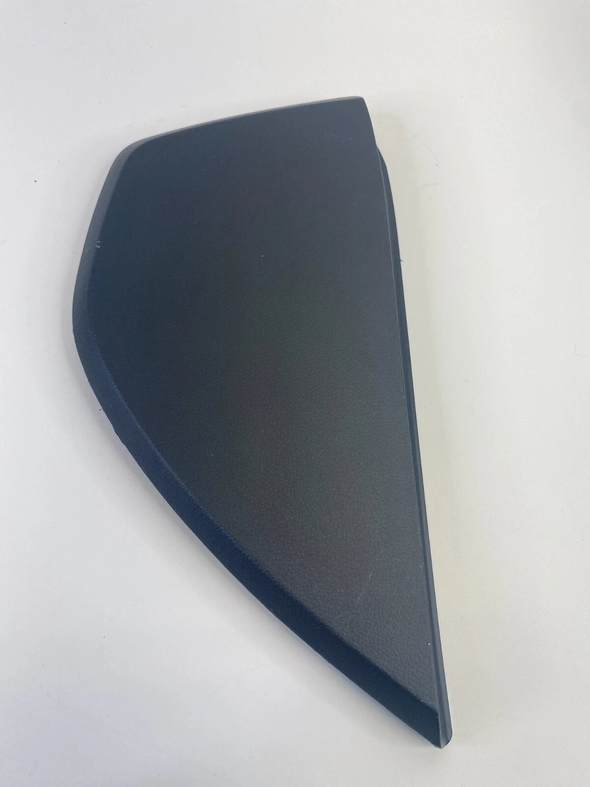 10-17 CHEVROLET EQUINOX FRONT RIGHT FR RH SIDE DASH END CAP COVER TRIM 15949325