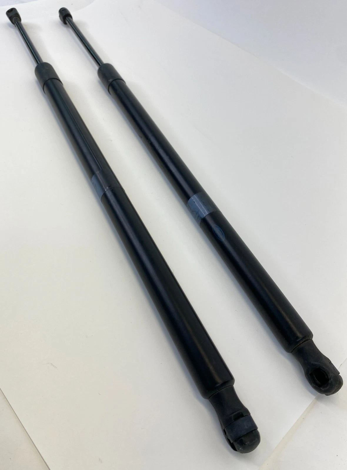 2016-2019 FORD EXPLORER POLICE REAR TRUNK LIFTGATE SUPPORT SHOCK STRUTS PAIR