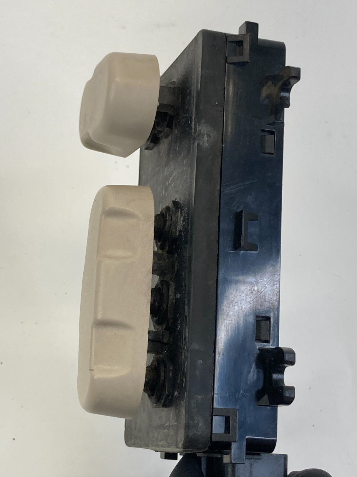 2003-2006 Lincoln Navigator Front Left Seat Position Control Switch OEM