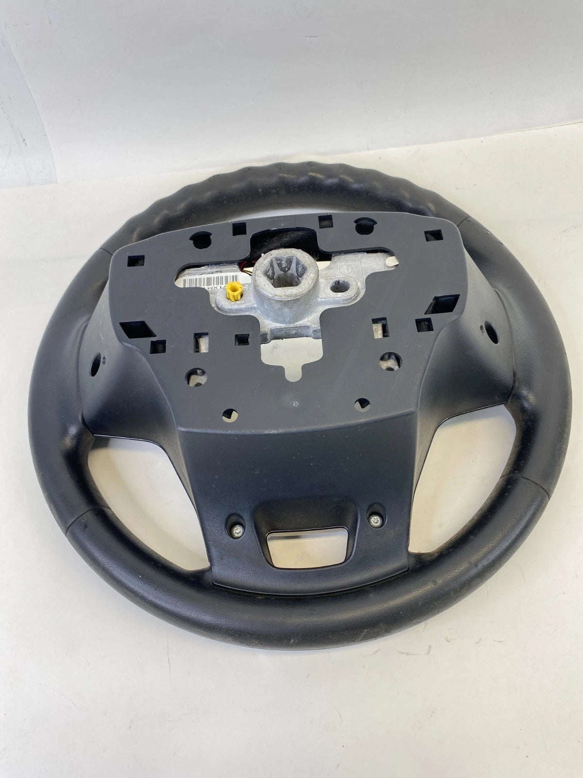 2016-2019 FORD EXPLORER 2016-2019 FORD INTERCEPTOR UTILITY STEERING WHEEL OEM