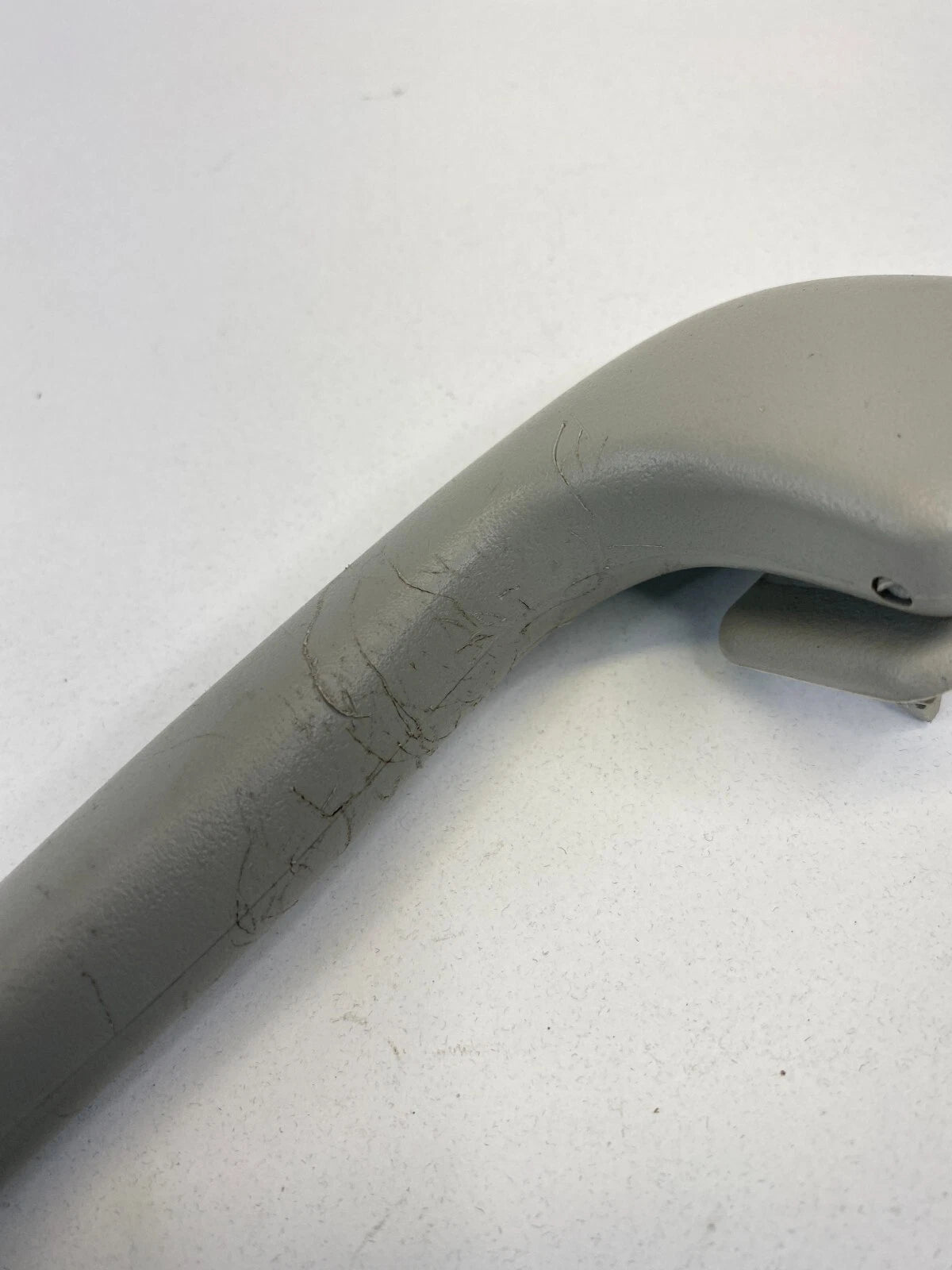 2006-2013 CHEVROLET IMPALA ROOF REAR LEFT SIDE INNER INSIDE GRAB HANDLE ASSIST