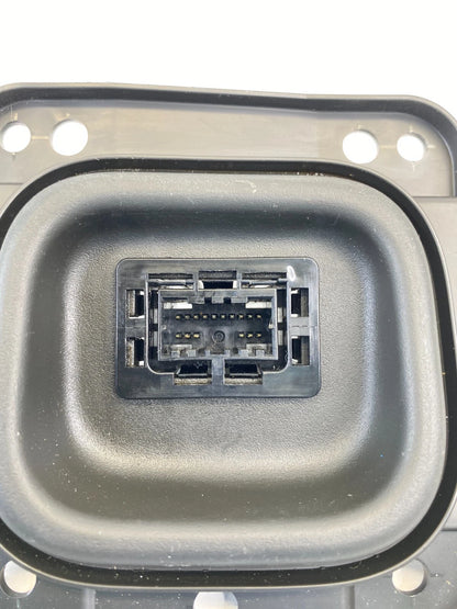 2009-2014 NISSAN CUBE RIGHT INSTRUMENT PANEL LOWER COVER BRACKET 68926-1FC1A