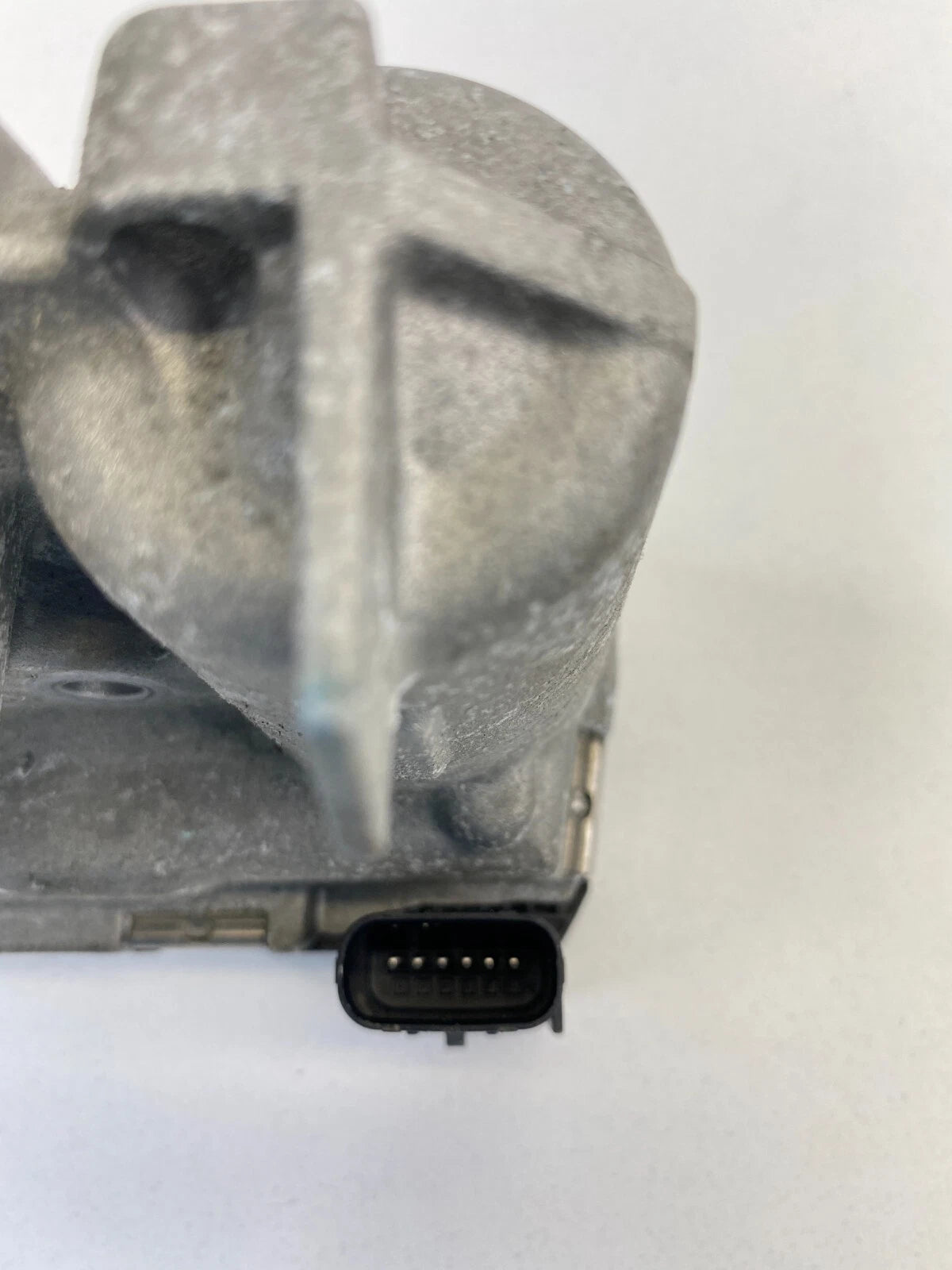 14-20 FUSION 14-18 FORD FOCUS 2.0L THROTTLE BODY THROTTLE VALVE DS7E9F991BB OEM