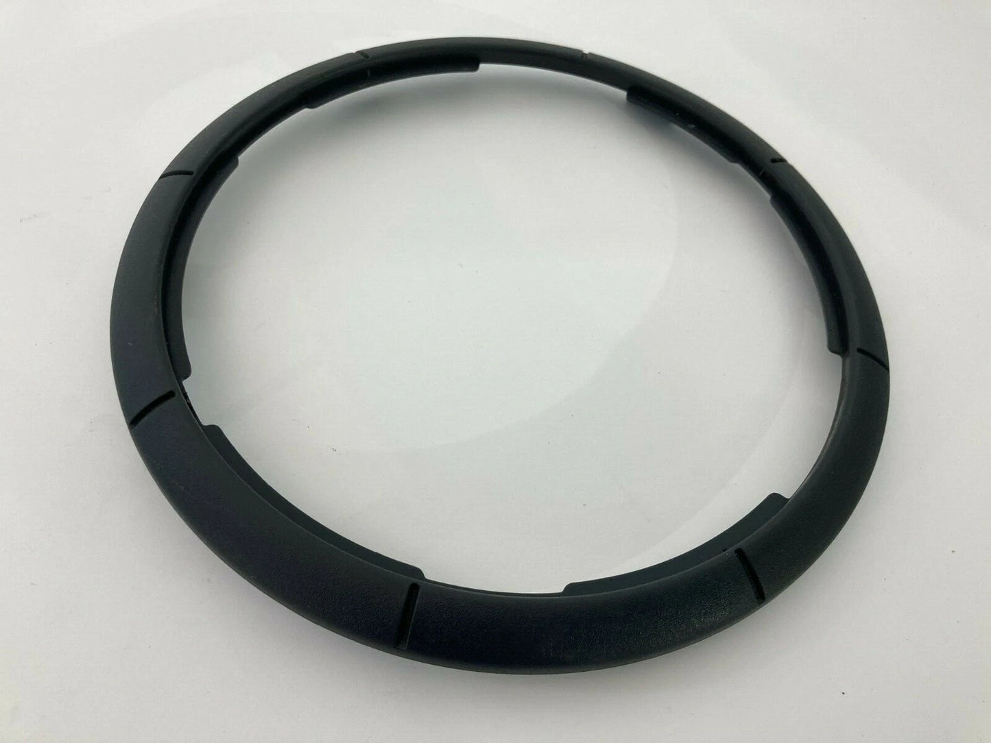 2003-2009 KIA SORENTO REAR LEFT DOOR AUDIO SPEAKER COVER MOLDING 823213E000 OEM