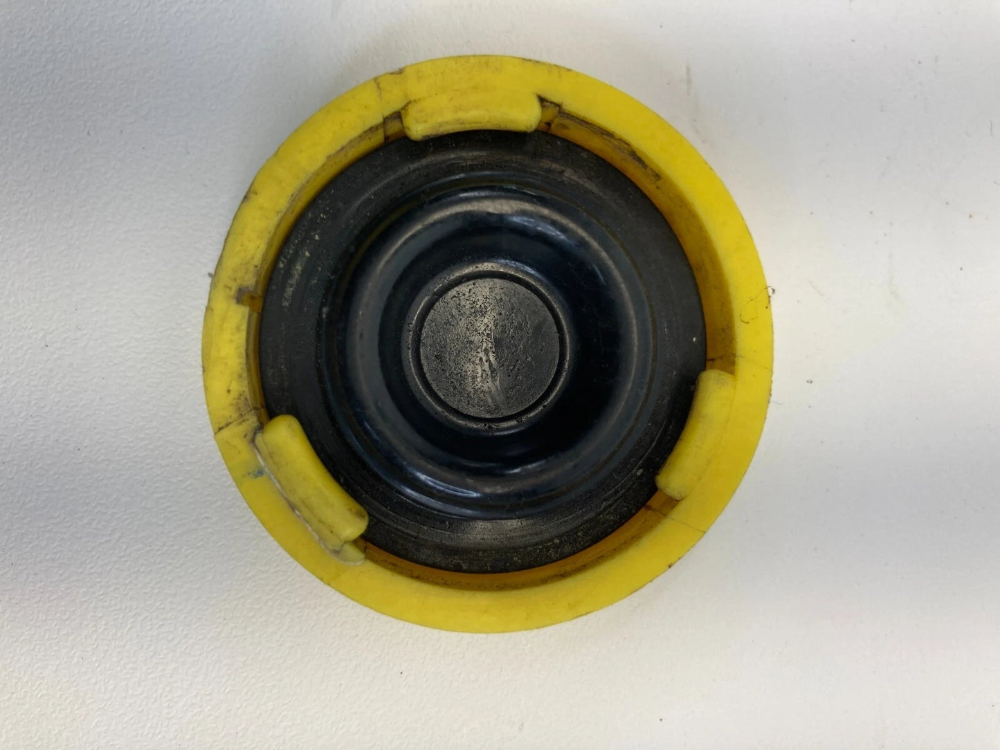 2009-2020 DODGE JOURNEY FRONT BRAKE MASTER CYLINDER FLUID FILLER CAP OEM FACTORY