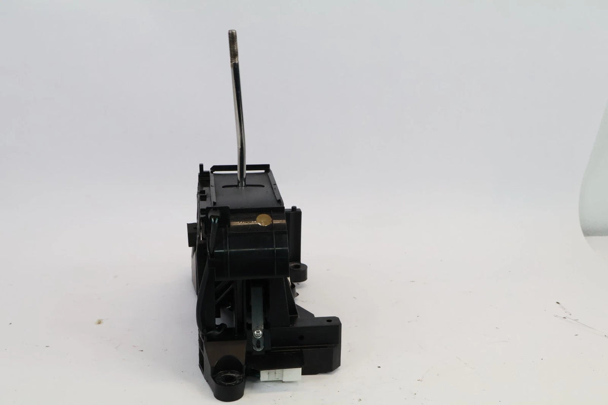 2007-2011 TOYOTA CAMRY AUTOMATIC TRANSMISSION FLOOR GEAR SHIFTER LEVER SELECTOR