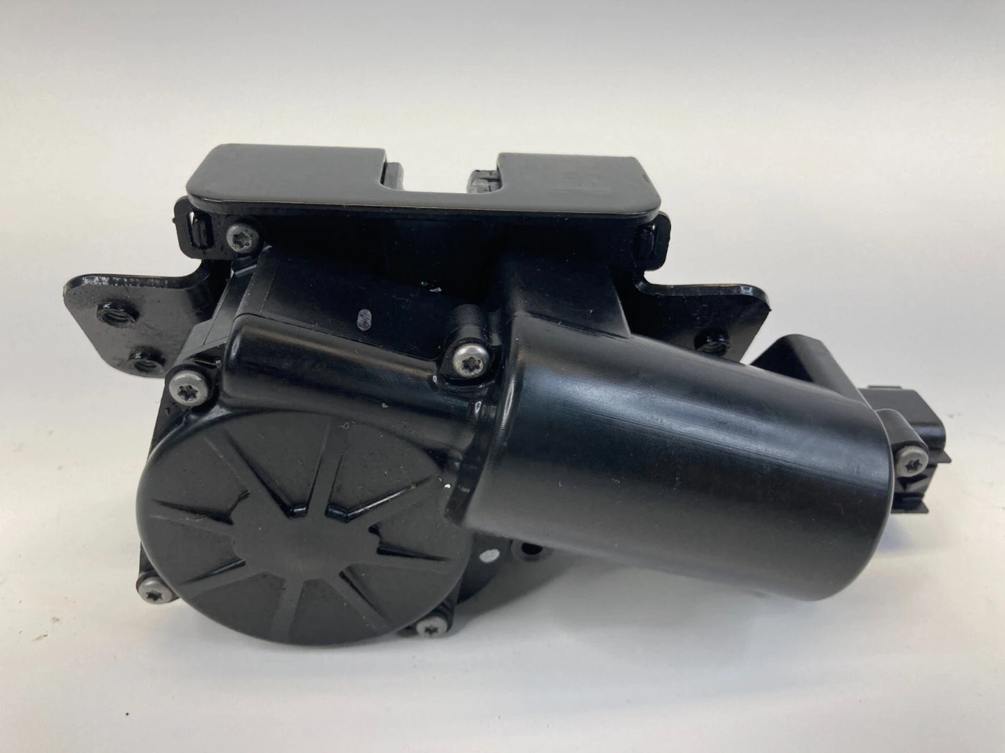 2007-2016 GMC ACADIA REAR LOWER TRUNK LIFTGATE LOCK LATCH ACTUATOR RELEASE OEM