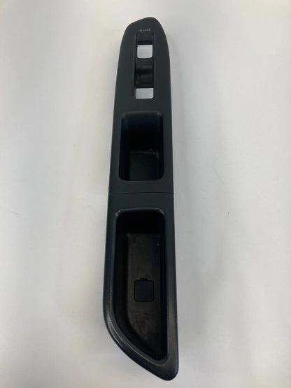 2003-2008 SUBARU FORESTER FRONT RIGHT SIDE DOOR WINDOW SWITCH BEZEL TRIM COVER