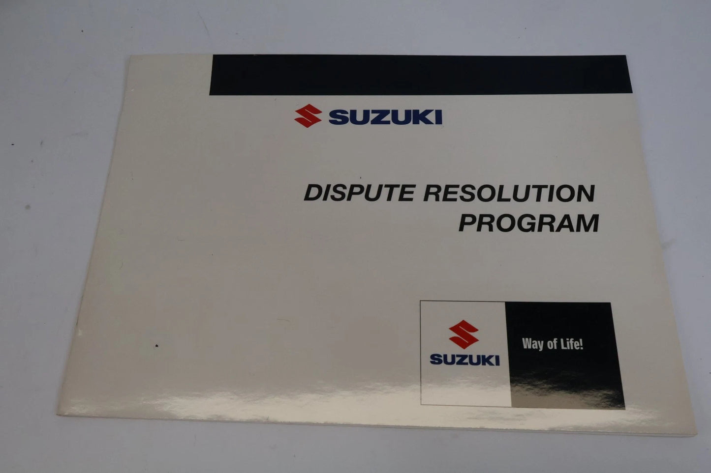 2011 SUZUKI KIZASHI OWNERS MANUAL WARRANTY MAINTENANCE INFORMATION SET W/ CASE