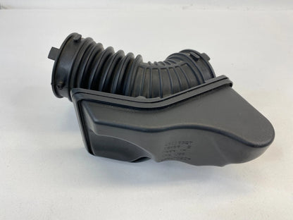 2014-2019 CHEVROLET IMPALA 2.5L AIR INTAKE DUCT HOSE UNIT OEM FACTORY 23113527