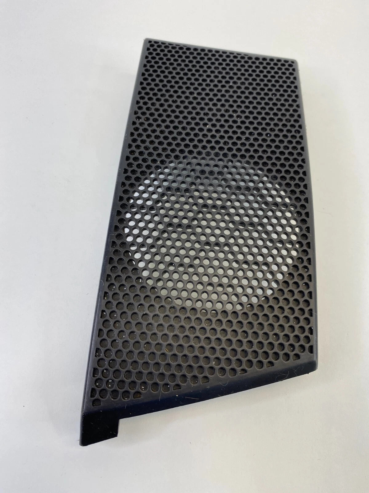 2004-2012 MITSUBISHI GALANT FRONT LEFT SIDE DASH SPEAKER GRILLE TRIM MR590279Z