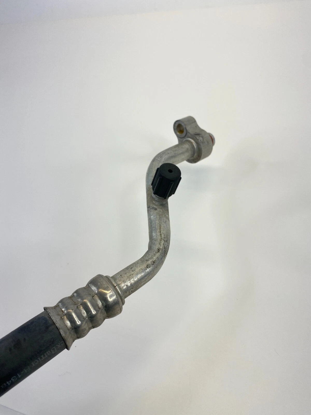 2011-2013 FORD FIESTA 1.6L A/C AC AIR CONDITION SUCTION HOSE LINE PIPE OEM