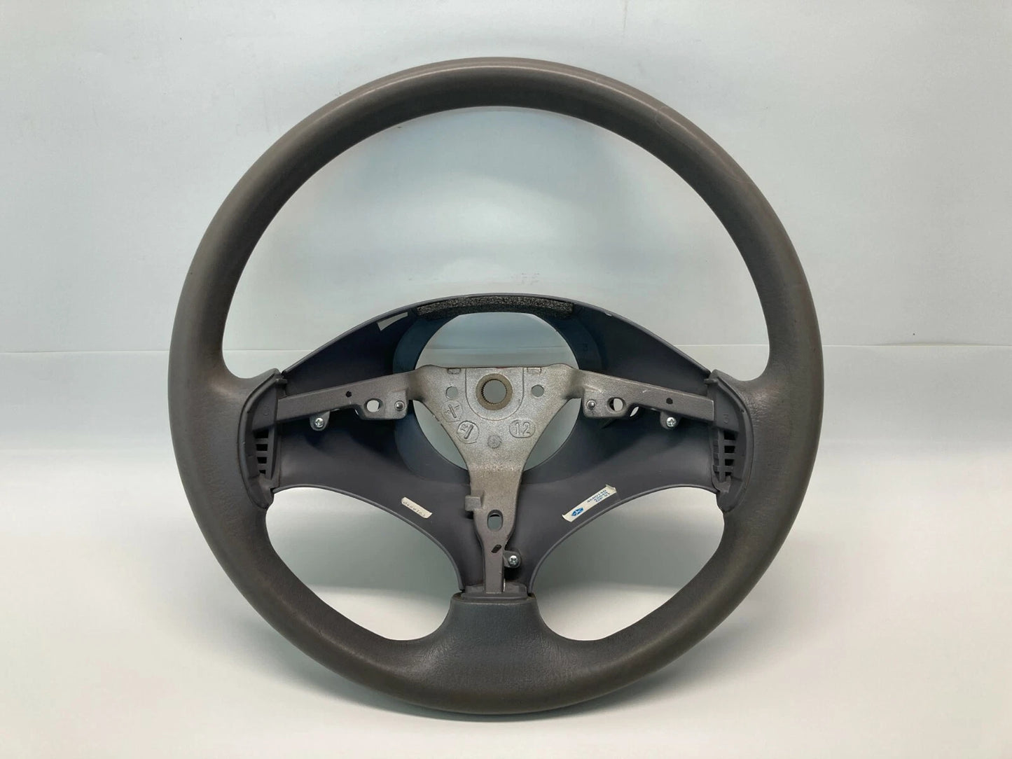 1996-2000 PLYMOUTH CHRYSLER GRAND VOYAGER DODGE GRAND CARAVAN STEERING WHEEL OEM