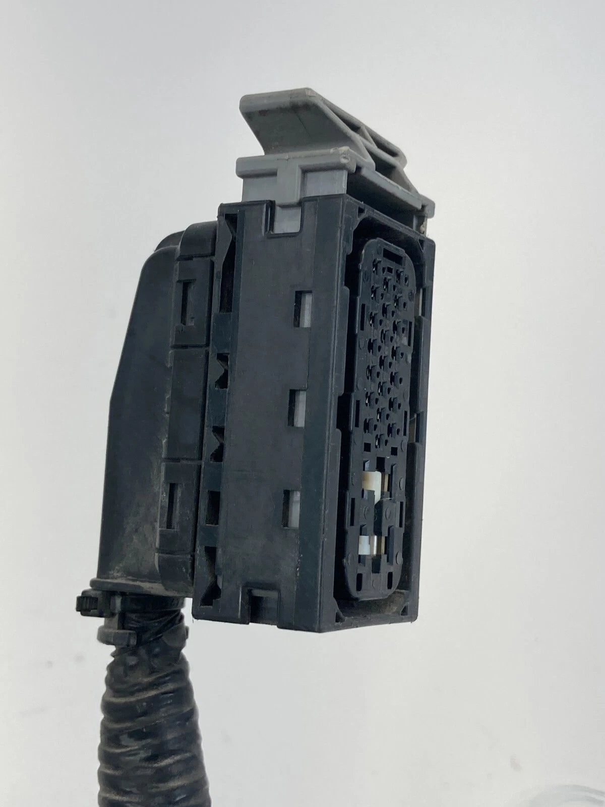 09 10 HONDA FIT 1.5L L4 ABS ANTI LOCK BRAKE PUMP PLUG WIRE RELAY CONNECTOR OEM