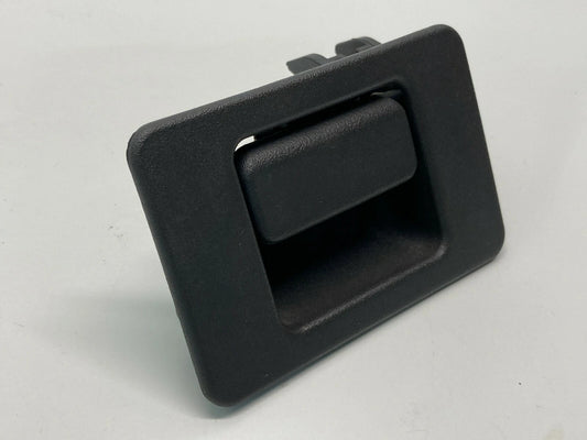 2002-2005 FORD EXPLORER GLOVE BOX LATCH HANDLE DOOR STORAGE YL2A-1006004-AAW