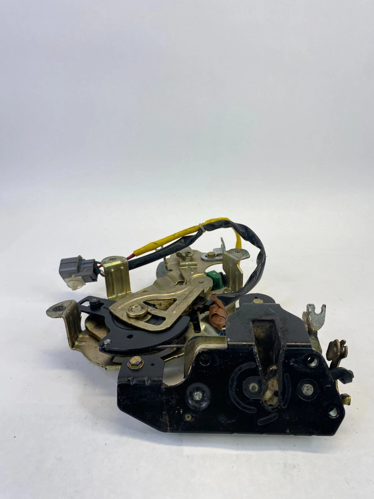 1999-2004 HONDA ODYSSEY REAR RIGHT SLIDING DOOR LOCK ACTUATOR MOTOR OEM