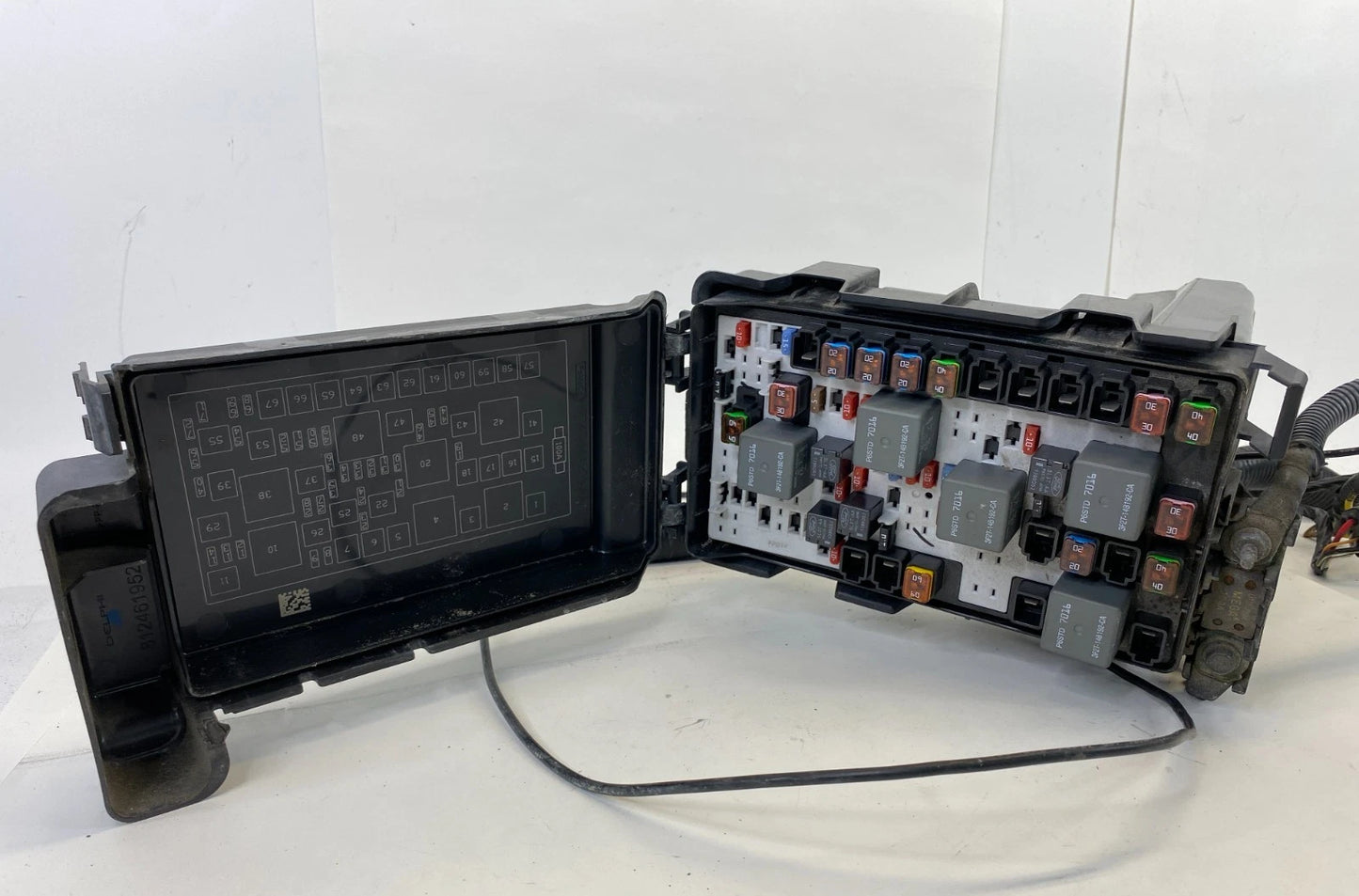 2007-2010 FORD EDGE ENGINE FUSEBOX FUSE BOX RELAY MODULE 7T4T-14536-CD OEM