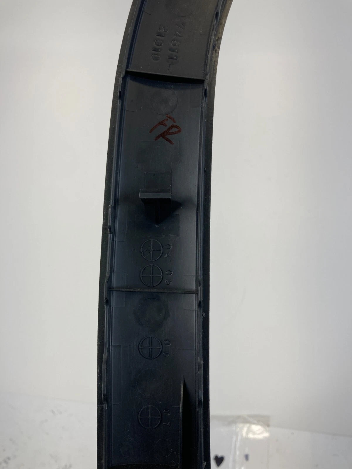 2005-2010 SCION TC FRONT RIGHT DOOR PULL HANDLE GRIP TRIM COVER CAP 74611-21010