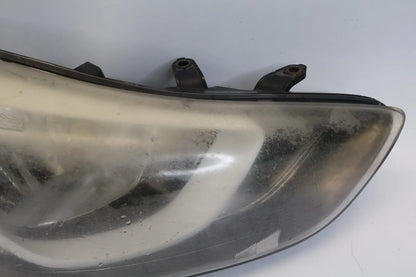 2014-2016 HYUNDAI ELANTRA SEDAN RIGHT PASSENGER HEADLIGHT HEADLAMP HALOGEN OEM