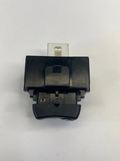 08-15 SCION XB 09-13 TOYOTA COROLLA FRONT RIGHT SIDE DOOR LOCK SWITCH BUTTON OEM
