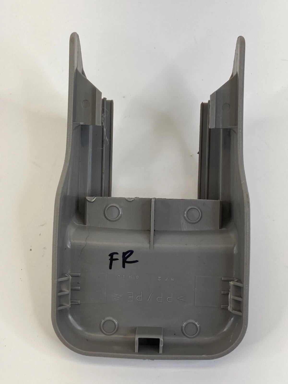 2002 2003 LEXUS ES300 FRONT RIGHT PASSENGER SIDE SEAT TRACK END COVER CAP TRIM