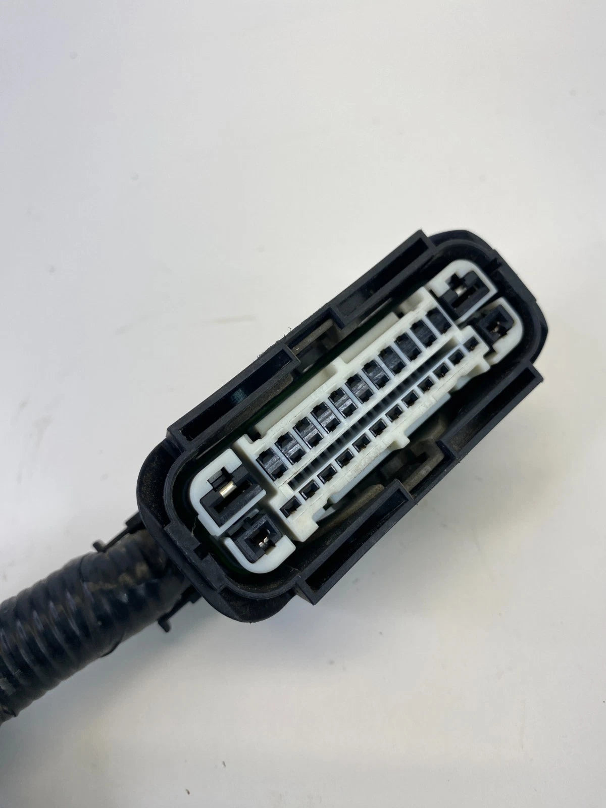 2014-2019 Ford Flex 3.5L AWD ABS Pump Anti Lock Brake Module Connector Plug OEM