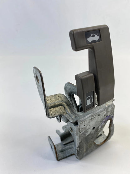 1996-2000 HONDA CIVIC SEDAN FUEL FILLER DOOR & TRUNK LID HANDLE LEVER RELEASE